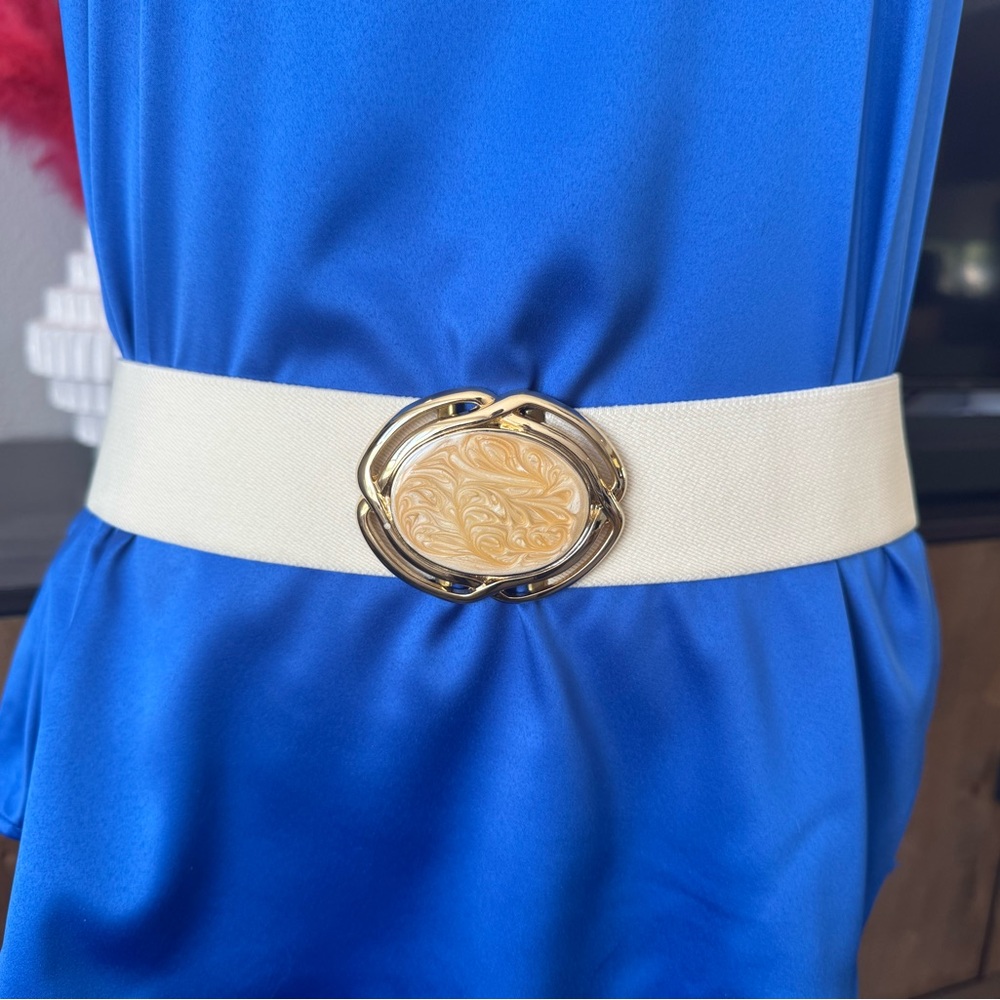 Vintage Cream Stretch Belt with Gold Enamel Buckle